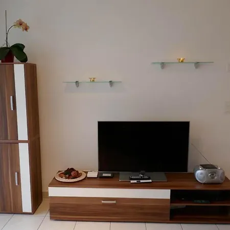 Haus Artemis Appartement-fewo 5-bettwohnung Nr- 51 By Interhome Saas-Grund